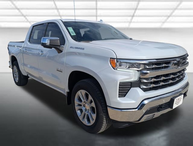 2026 Chevrolet Silverado 1500 LTZ's photo