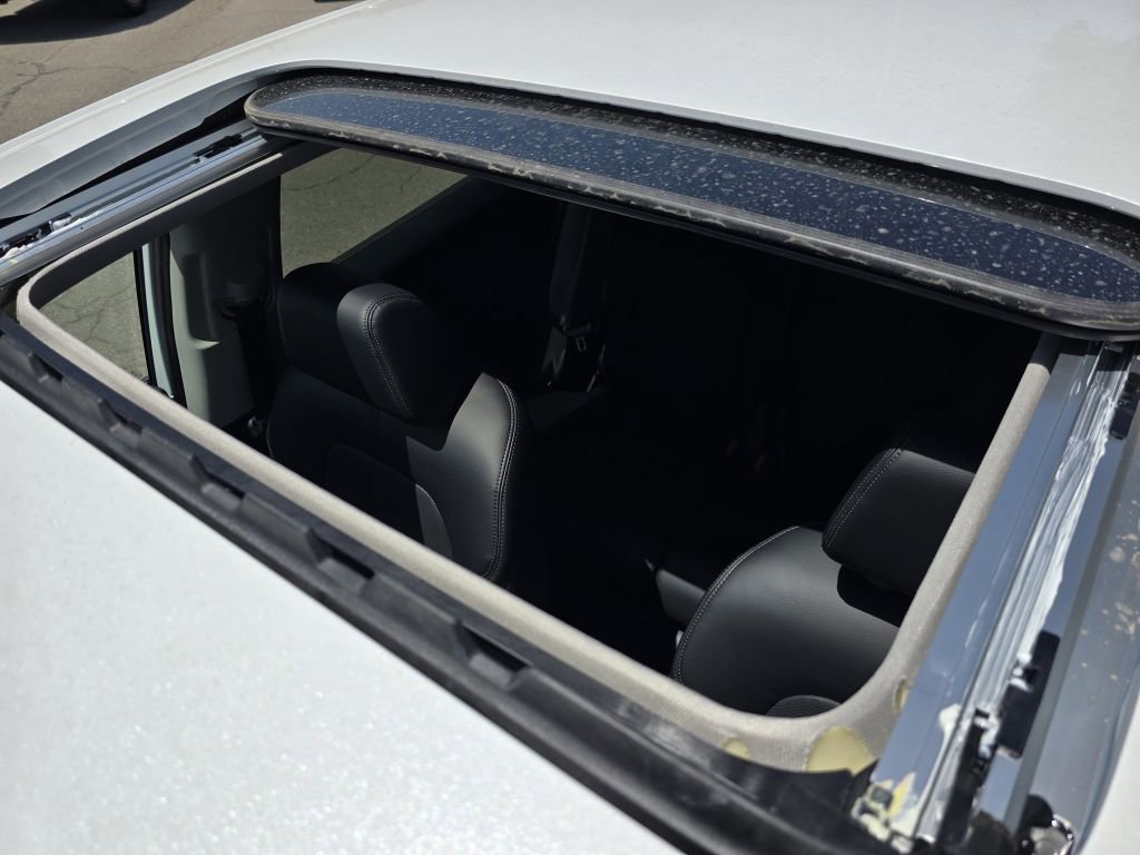 2026 Honda HR-V EX-L photo 3