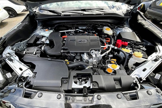 2025 Subaru Forester Touring photo 11