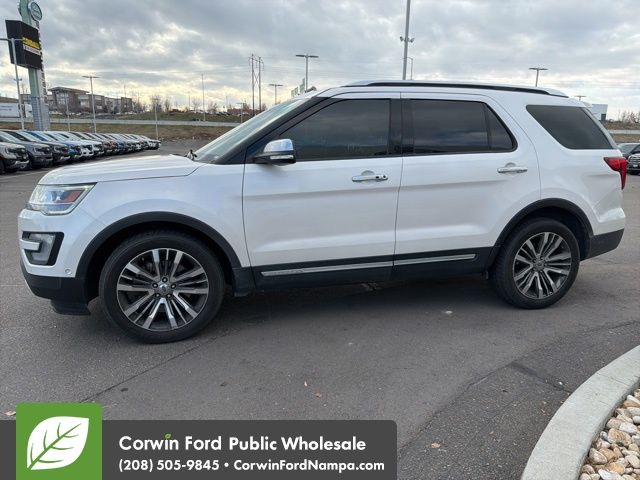 2017 Ford Explorer Platinum photo 2