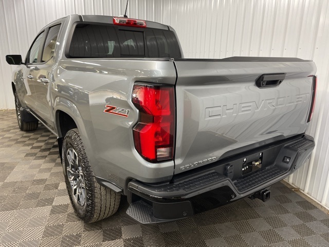 2023 Chevrolet Colorado Z71 photo 5