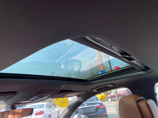 2022 Audi A4 40 Premium Quattro photo 5