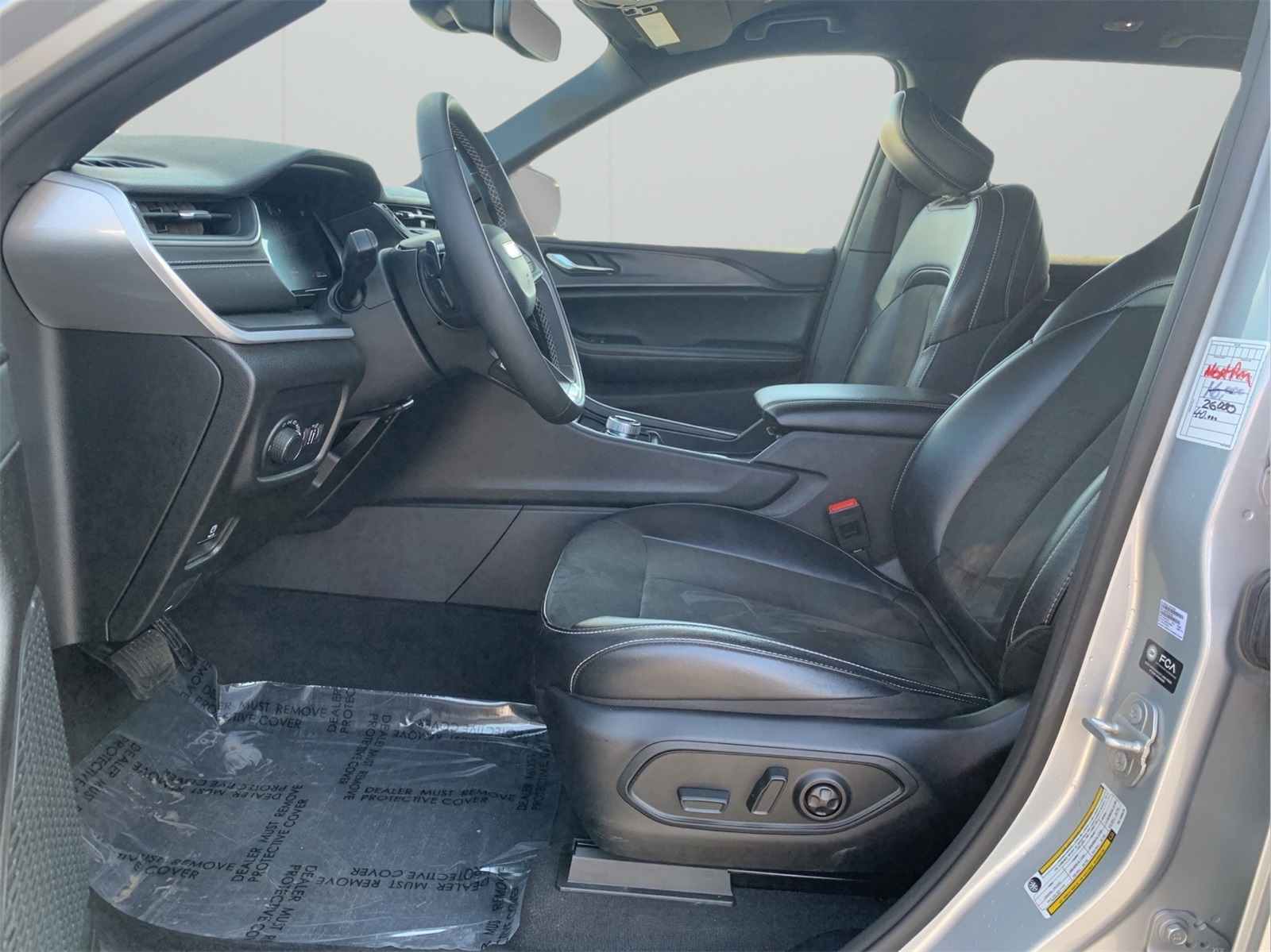 2024 Jeep Grand Cherokee Altitude X photo 13