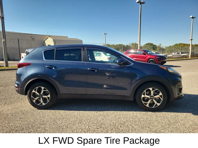2022 Kia Sportage LX photo 2