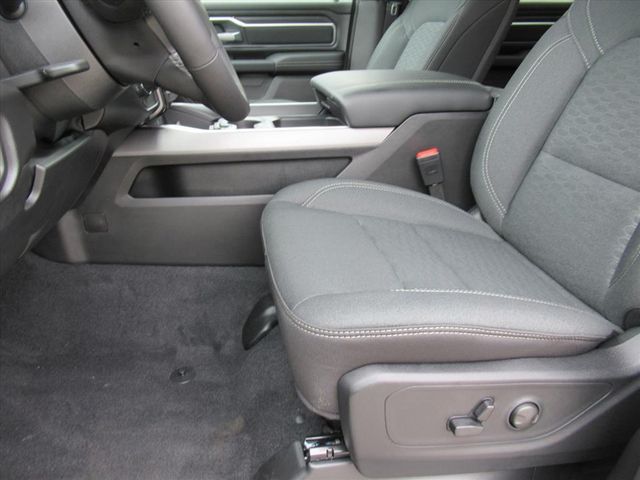 2026 Ram 1500 Big Horn Lone Star photo 16