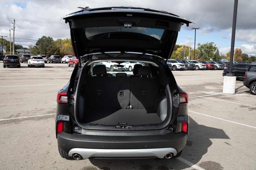 2025 Ford Escape Active photo 11