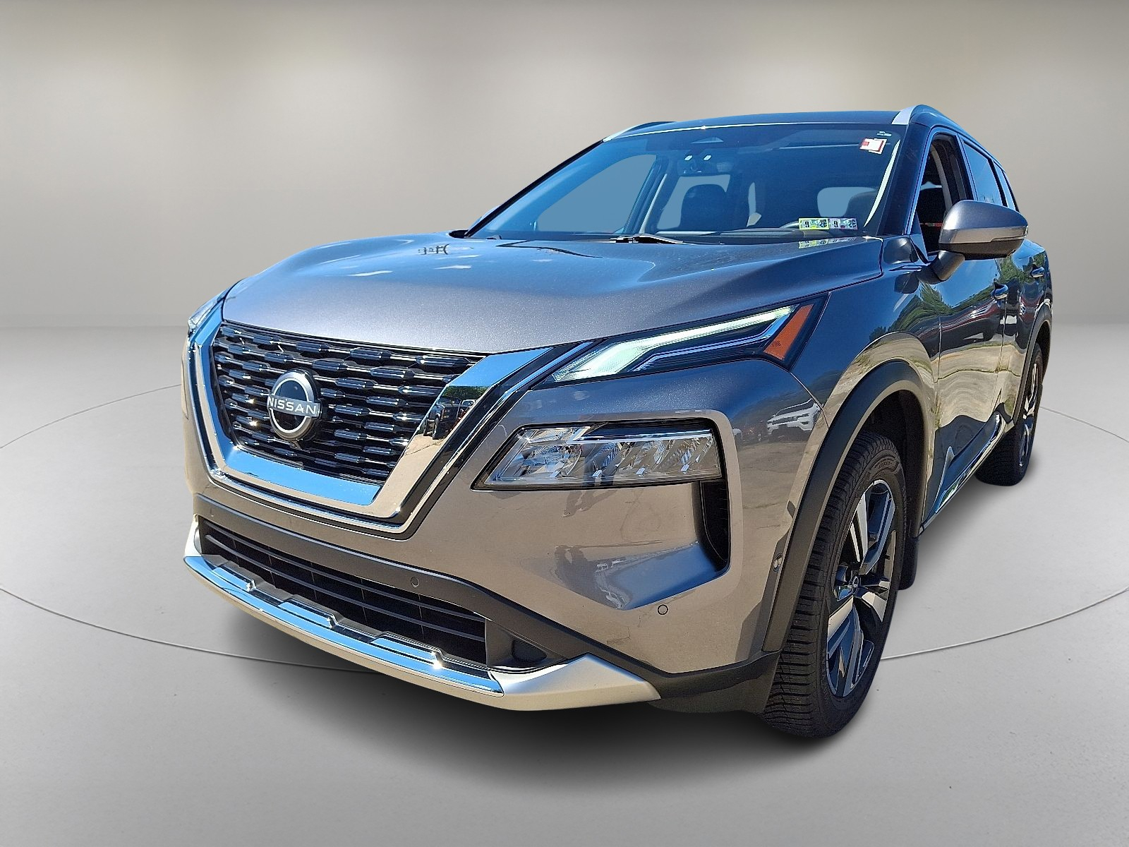 2023 Nissan Rogue Platinum AWD photo 4