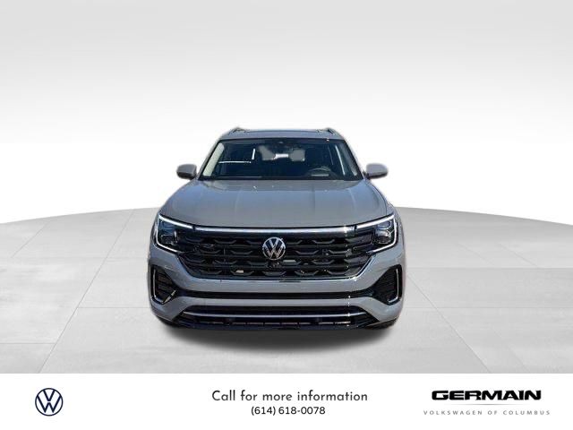 2026 Volkswagen Atlas SEL Premium R-Line photo 2