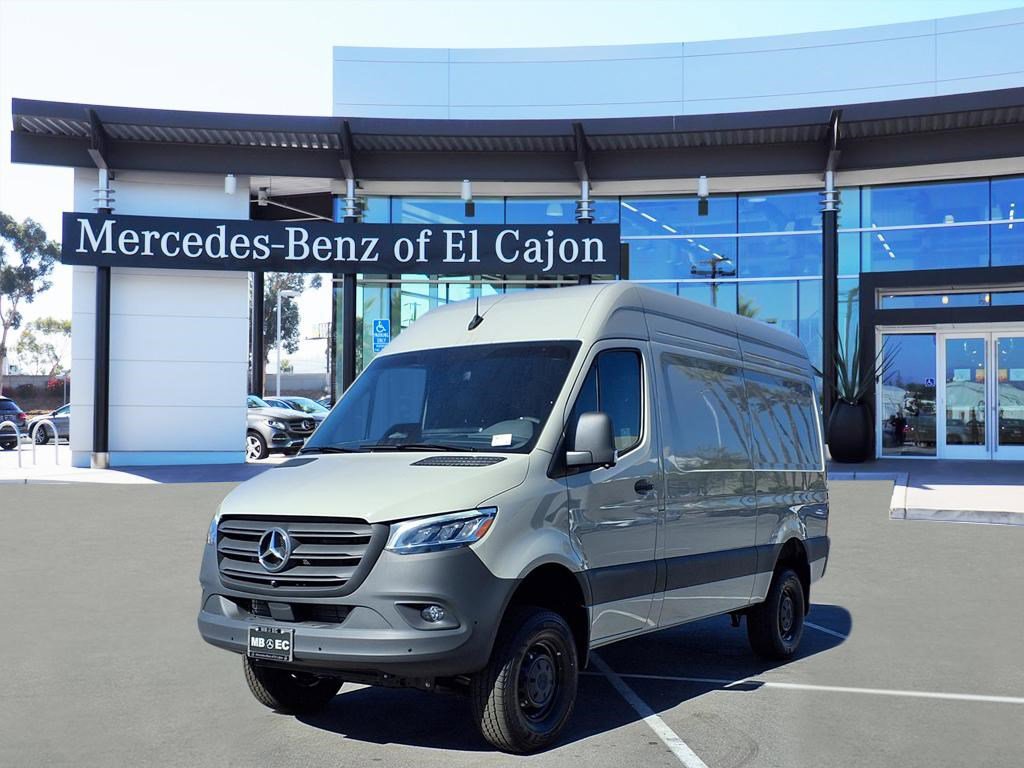 2026 Mercedes-Benz Sprinter Cargo Van Base's photo