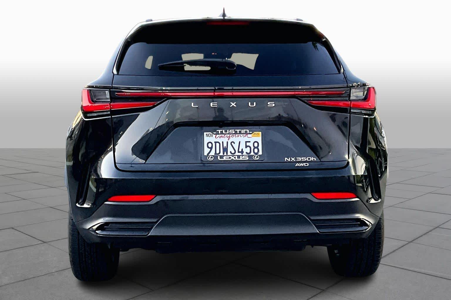 2023 Lexus NX photo 4