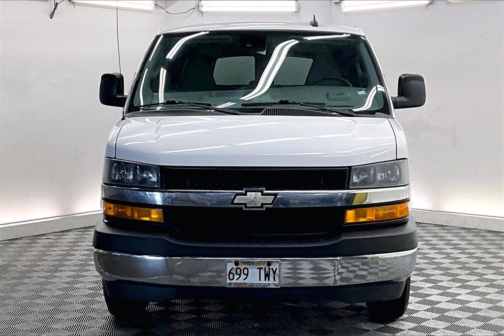 2020 Chevrolet Express 2500 LT photo 2