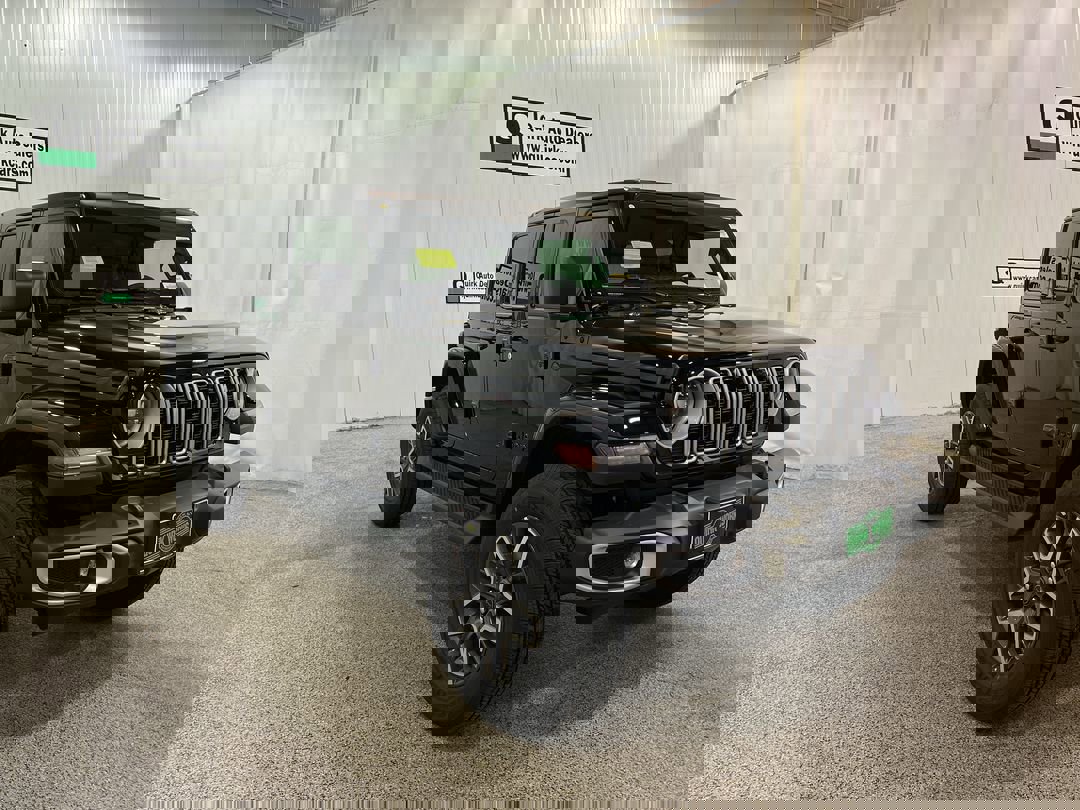 2026 Jeep Wrangler 4-Door Sahara's photo