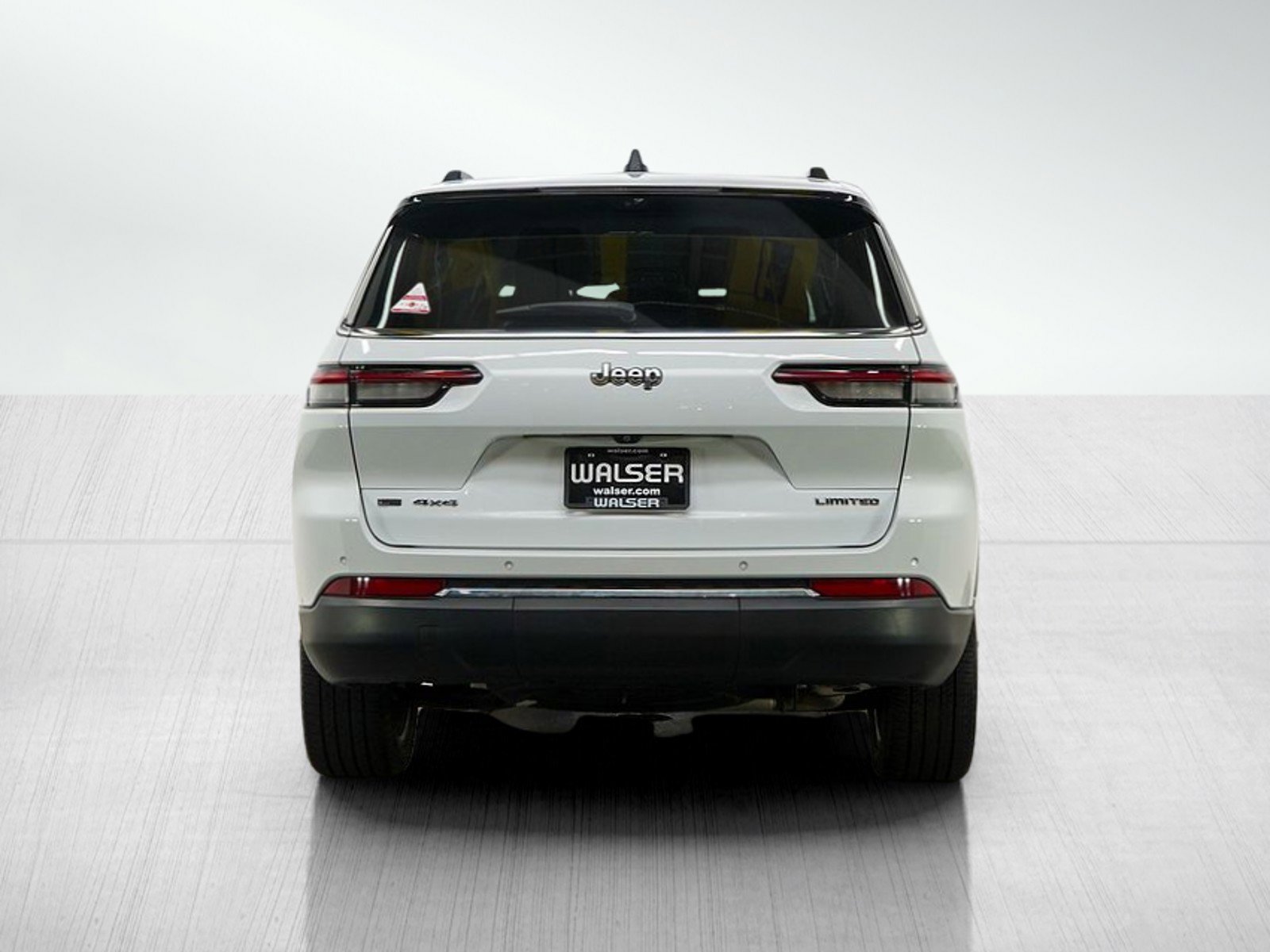 2023 Jeep Grand Cherokee Limited photo 4