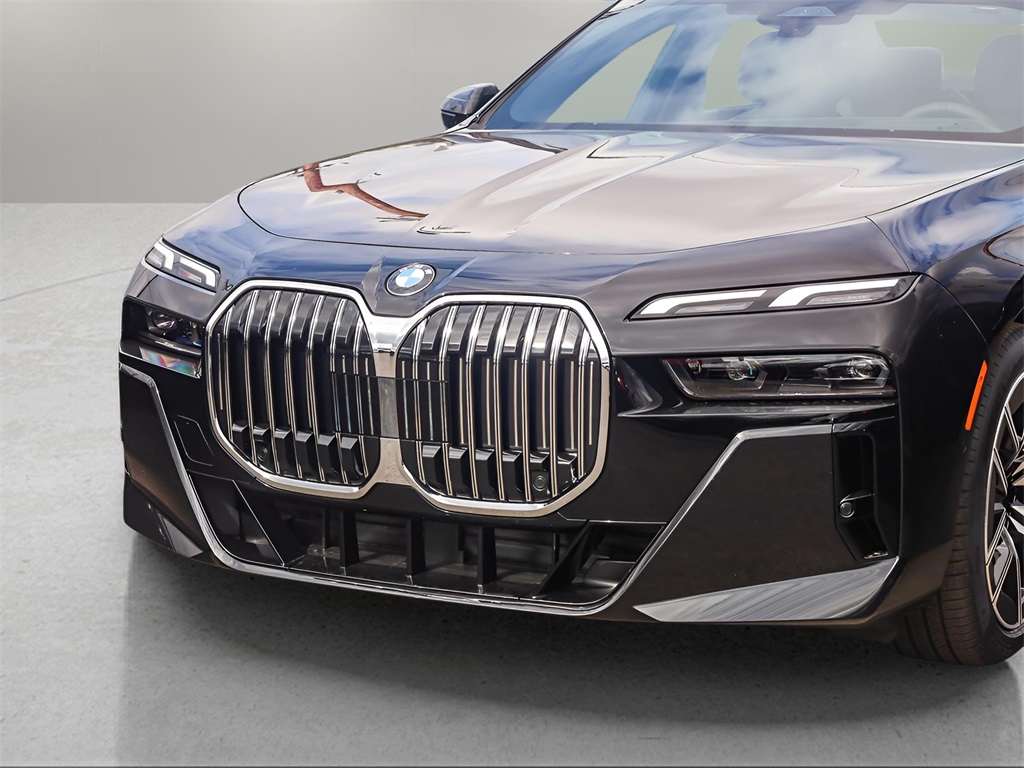 2025 Bmw 740i 740i xDrive photo 4