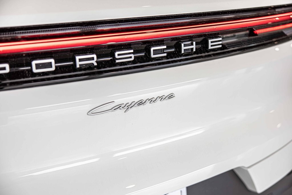 2025 PORSCHE CAYENNE - Image 15
