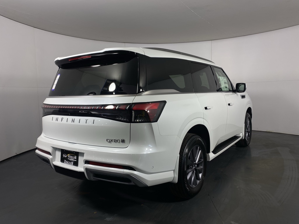 2026 Infiniti QX80 Pure photo 8