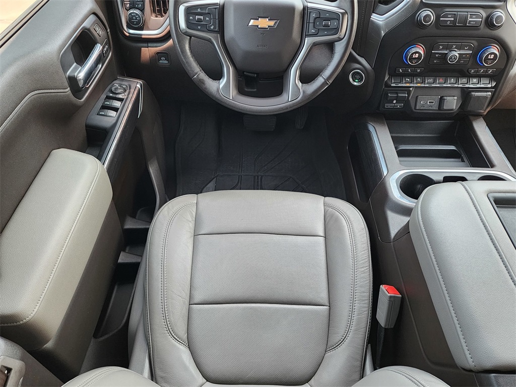2020 Chevrolet Silverado 1500 LTZ photo 10
