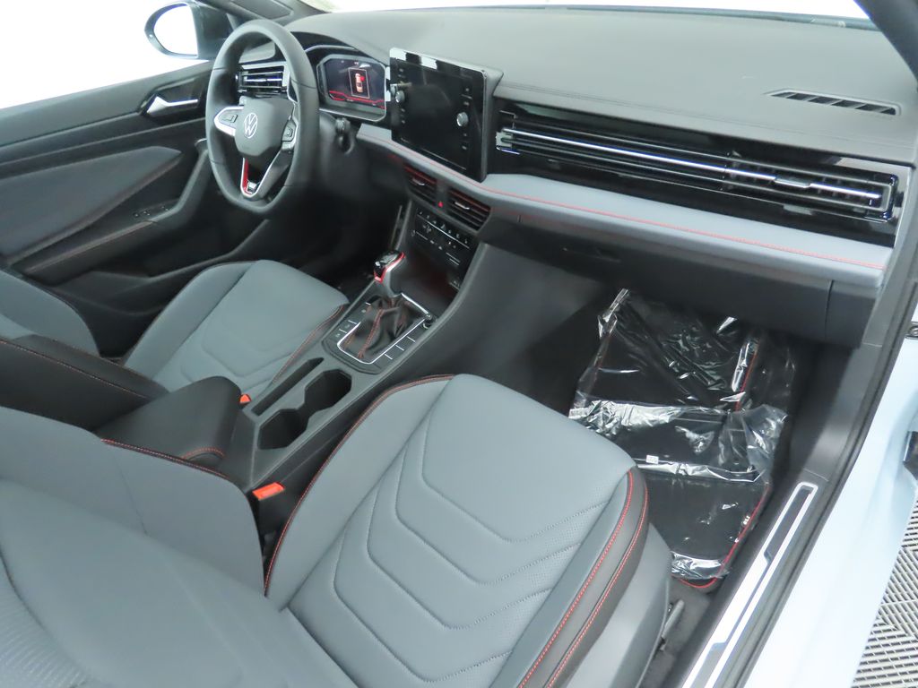 2026 Volkswagen Jetta GLI 2.0T Autobahn photo 13
