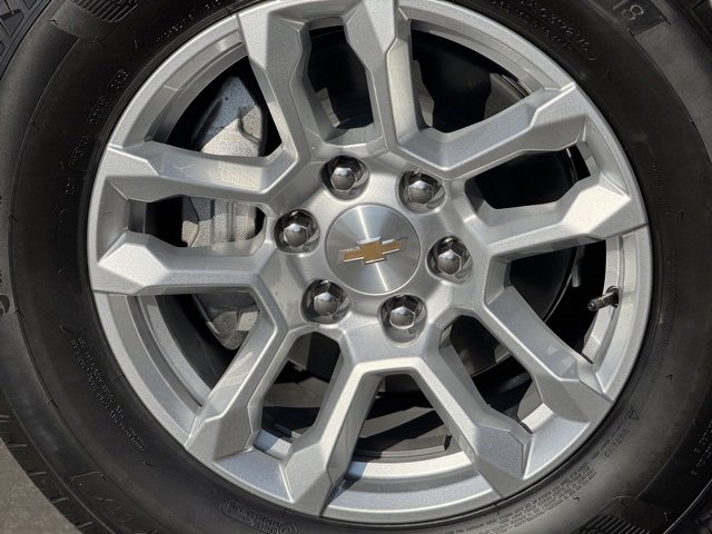 2026 Chevrolet Silverado 1500 LT photo 7