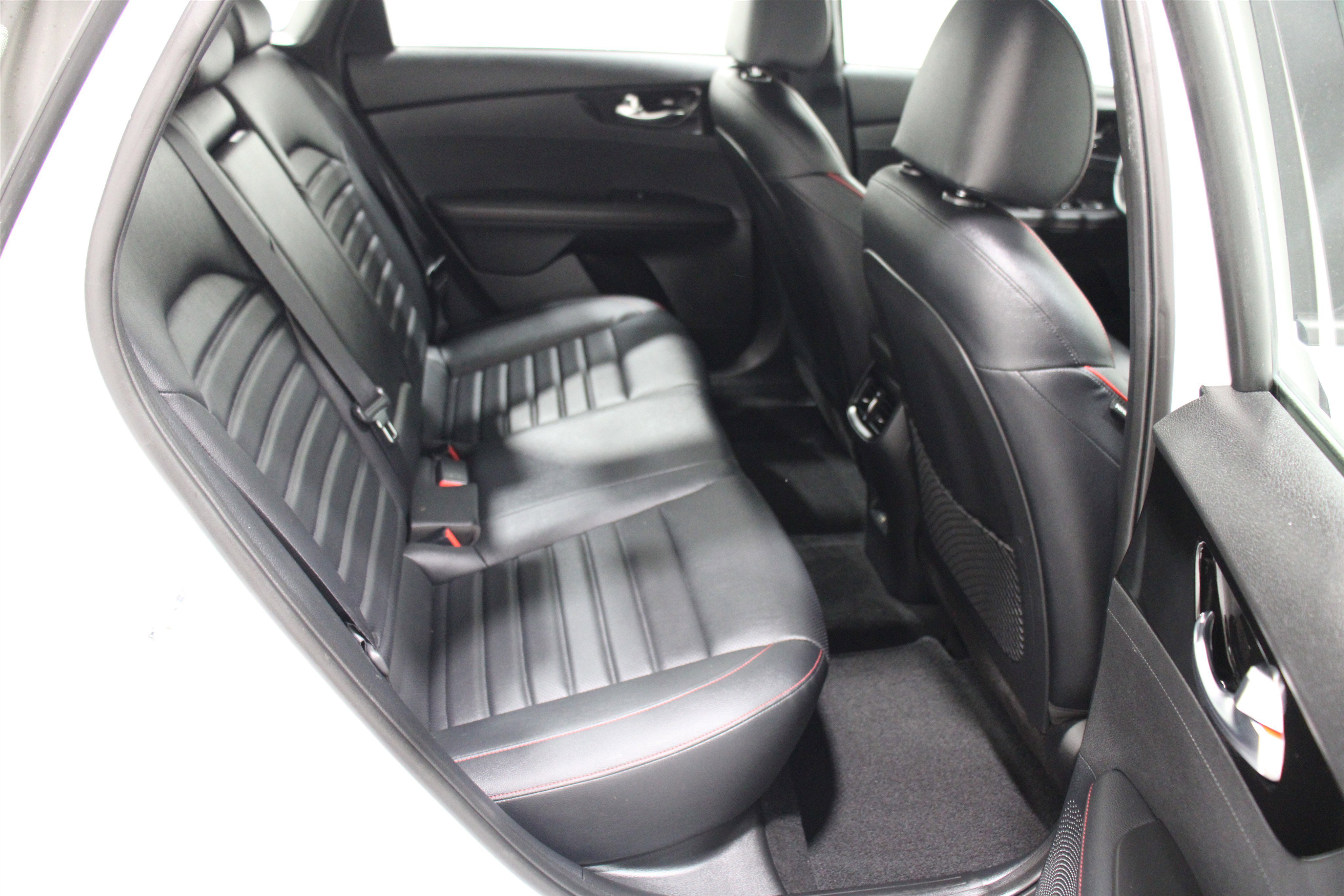 2023 Kia Forte GT photo 11