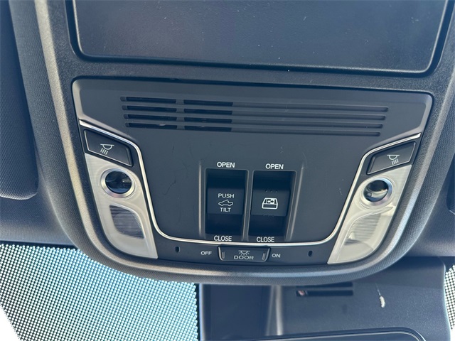 2025 Honda Ridgeline TrailSport photo 40