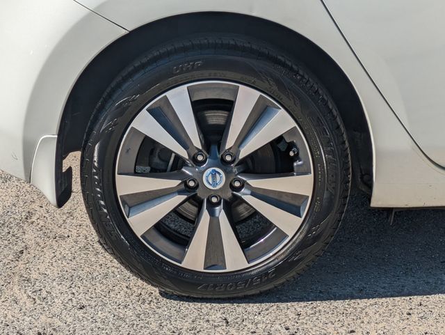 2013 Nissan Leaf SL photo 10