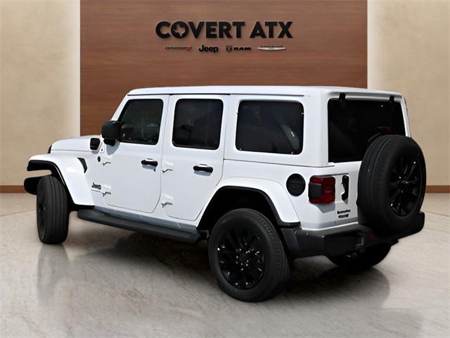 2025 Jeep Wrangler Sahara 4xe photo 3
