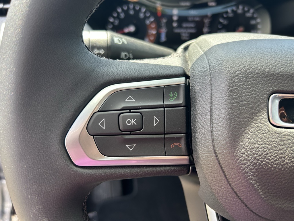 2025 Jeep Compass Latitude photo 12