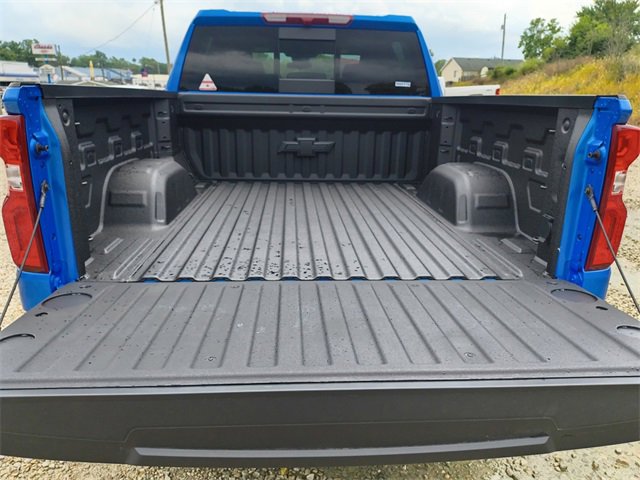 2026 Chevrolet Silverado 1500 RST photo 13