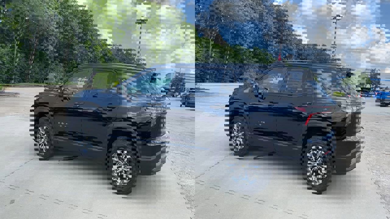 2026 Chevrolet Equinox LT photo 6