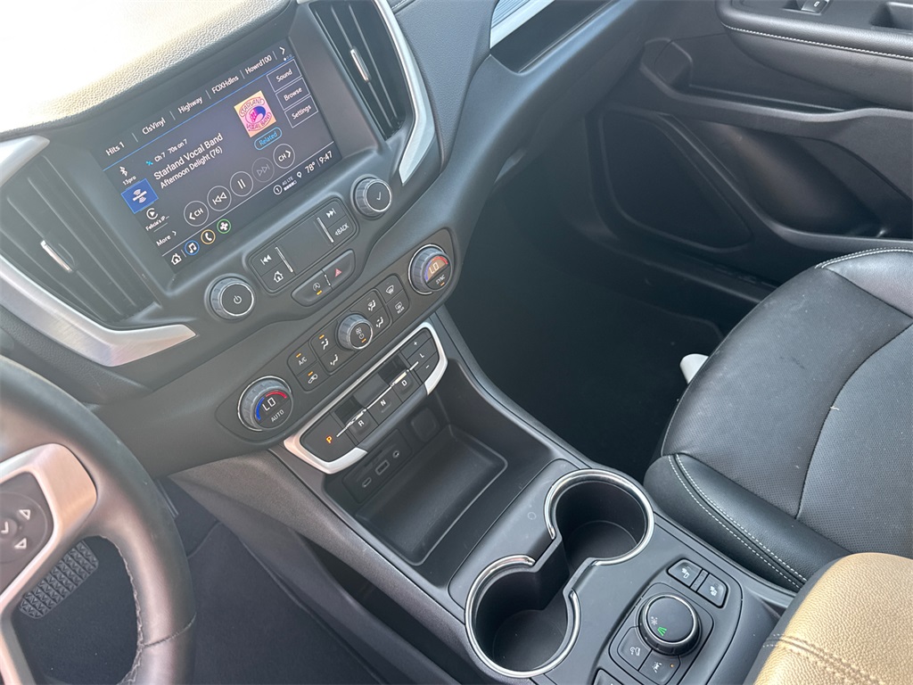 2023 Gmc Terrain SLT photo 28