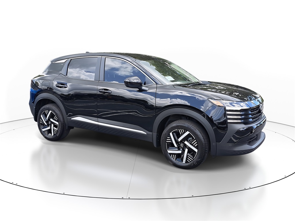 2025 Nissan Kicks SV photo 2