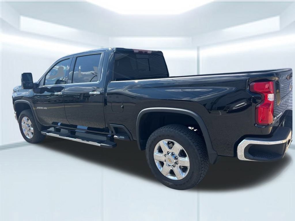 2022 Chevrolet Silverado 2500HD LTZ photo 4