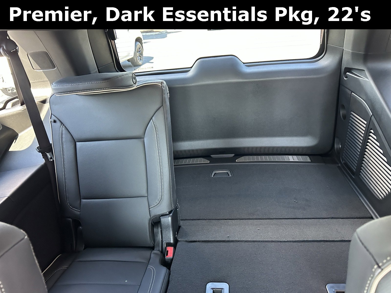 2025 Chevrolet Tahoe Premier photo 25