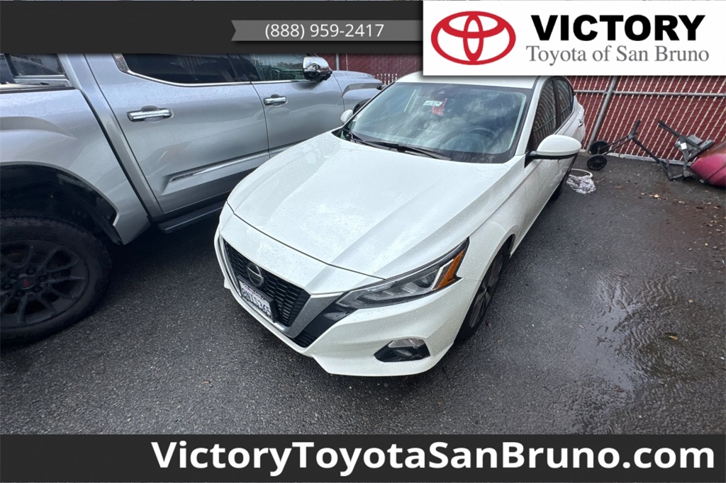 2020 Nissan Altima SV's photo