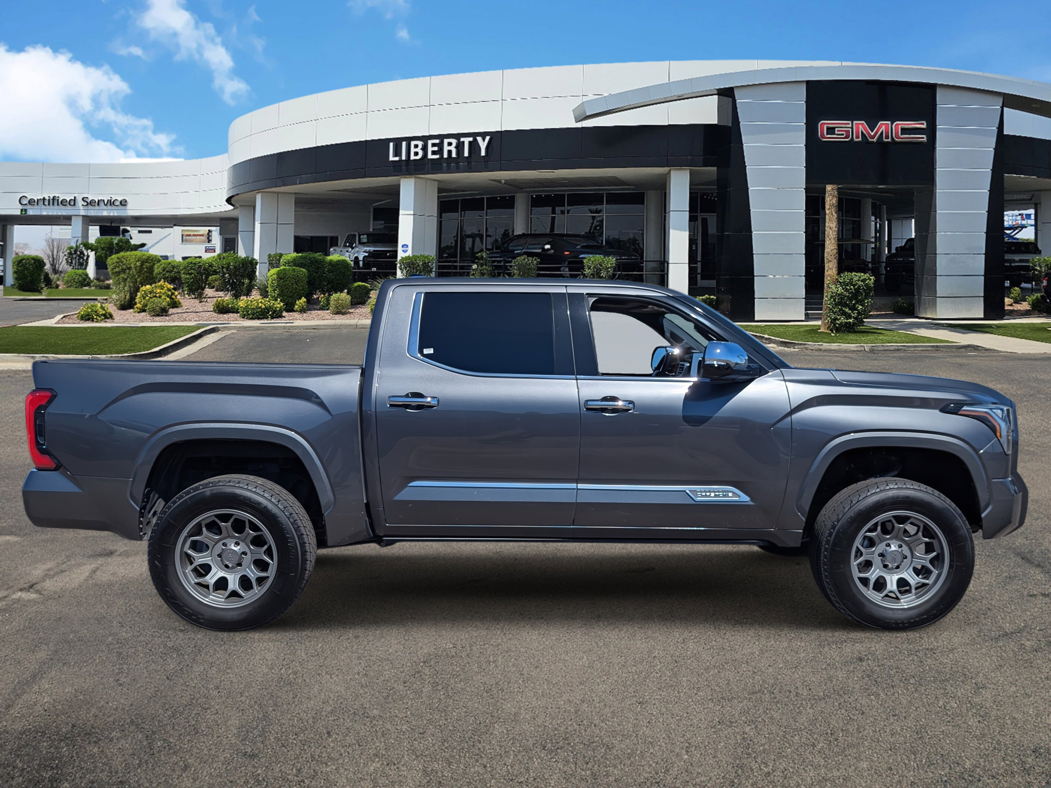 2023 Toyota Tundra CapStone photo 2