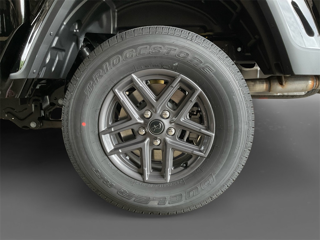 2025 Jeep Gladiator Sport S photo 16