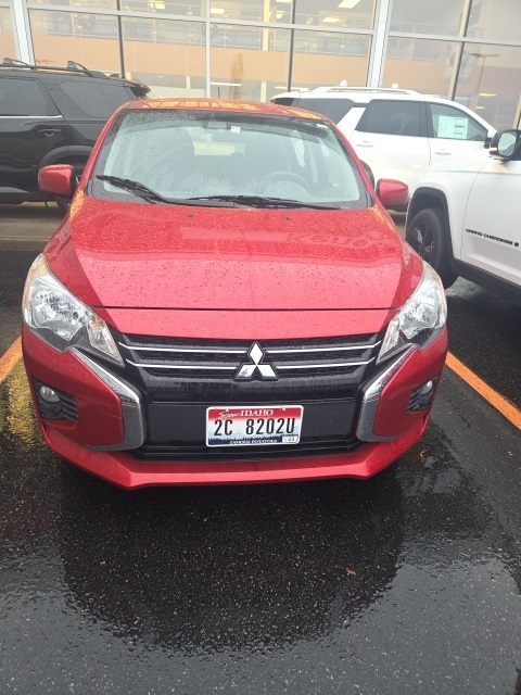 2023 Mitsubishi Mirage LE's photo