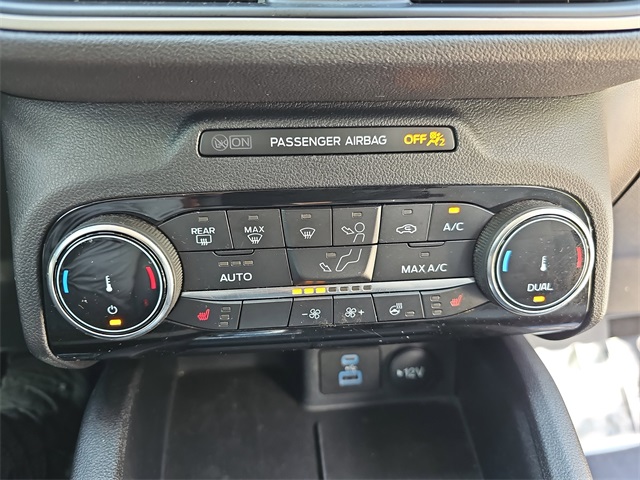 2022 Ford Escape SE photo 23