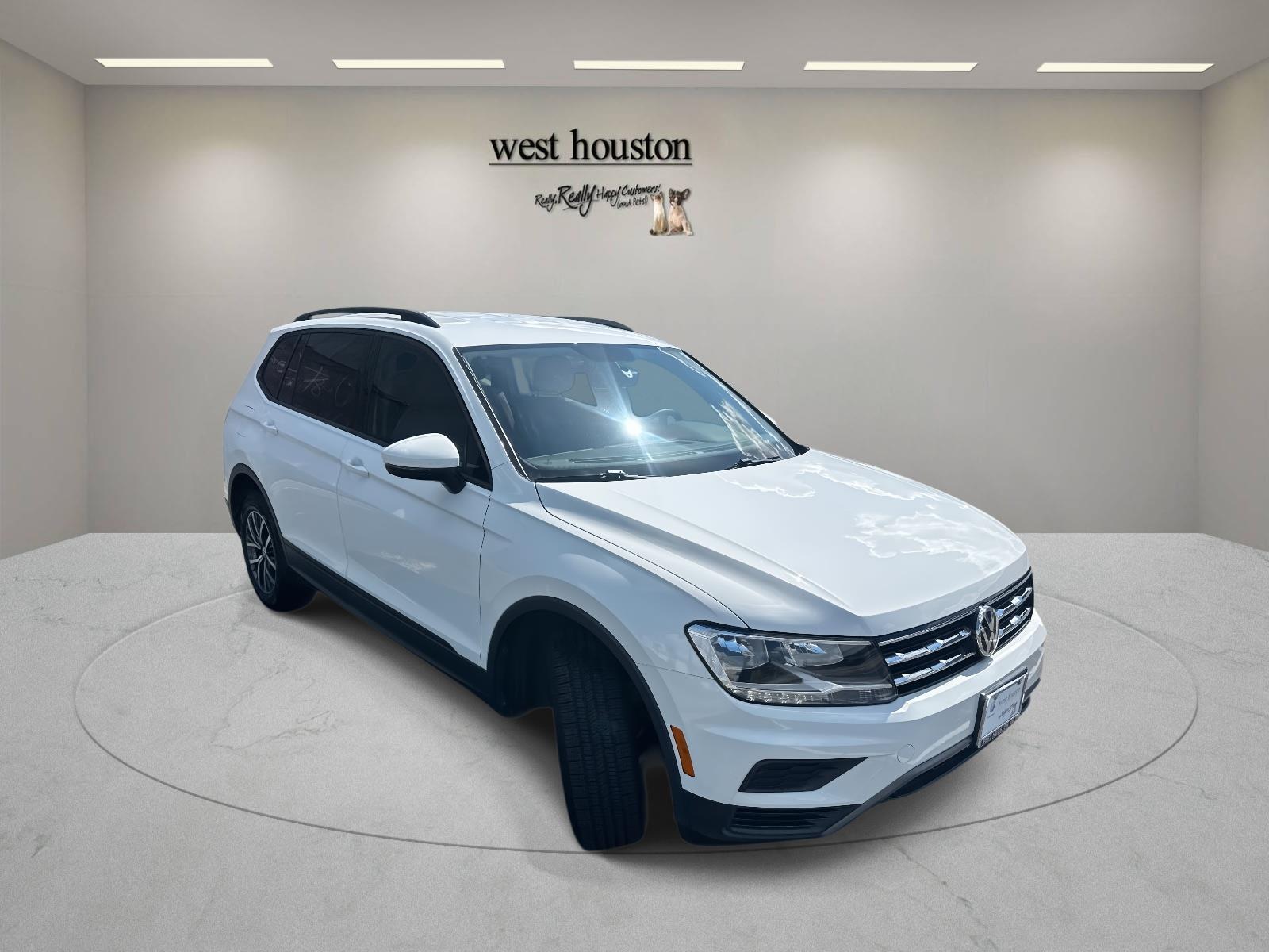 2021 Volkswagen Tiguan S photo 2