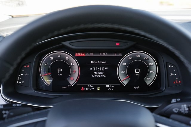 2025 Audi Q7 55 Premium Plus photo 31