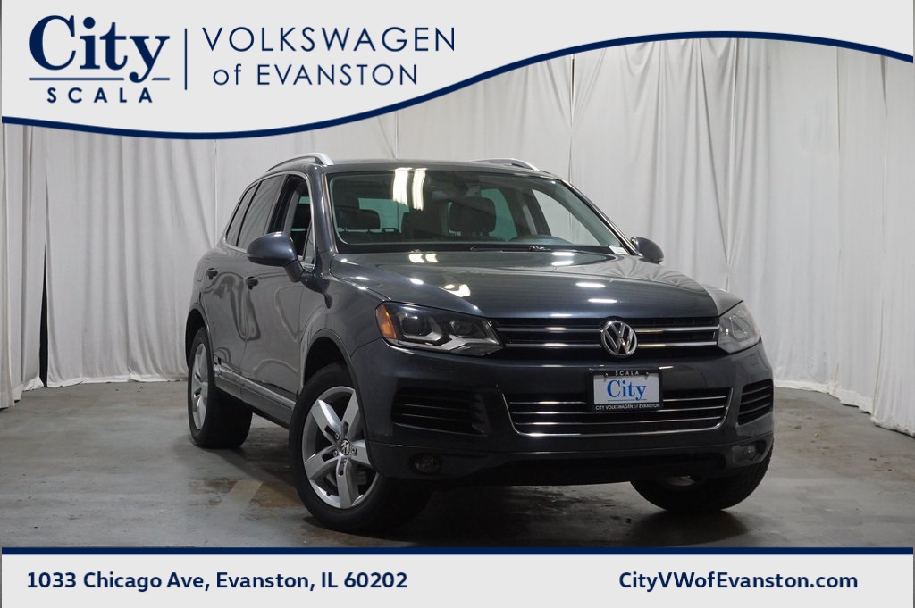 2011 Volkswagen Touareg Sport