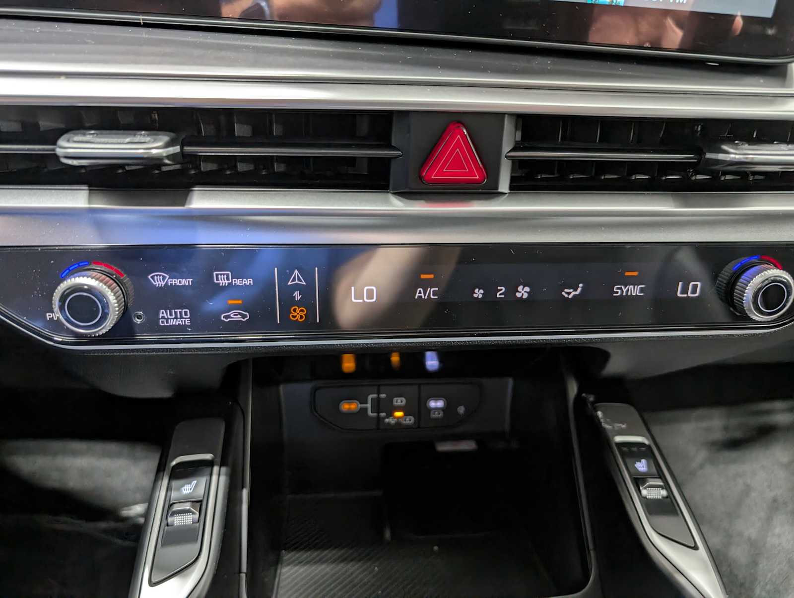 2026 Kia Sorento EX photo 25