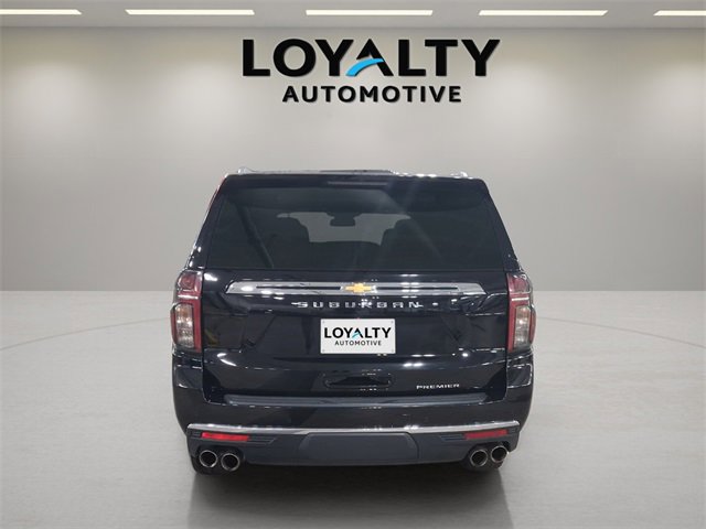 2024 Chevrolet Suburban Premier photo 4
