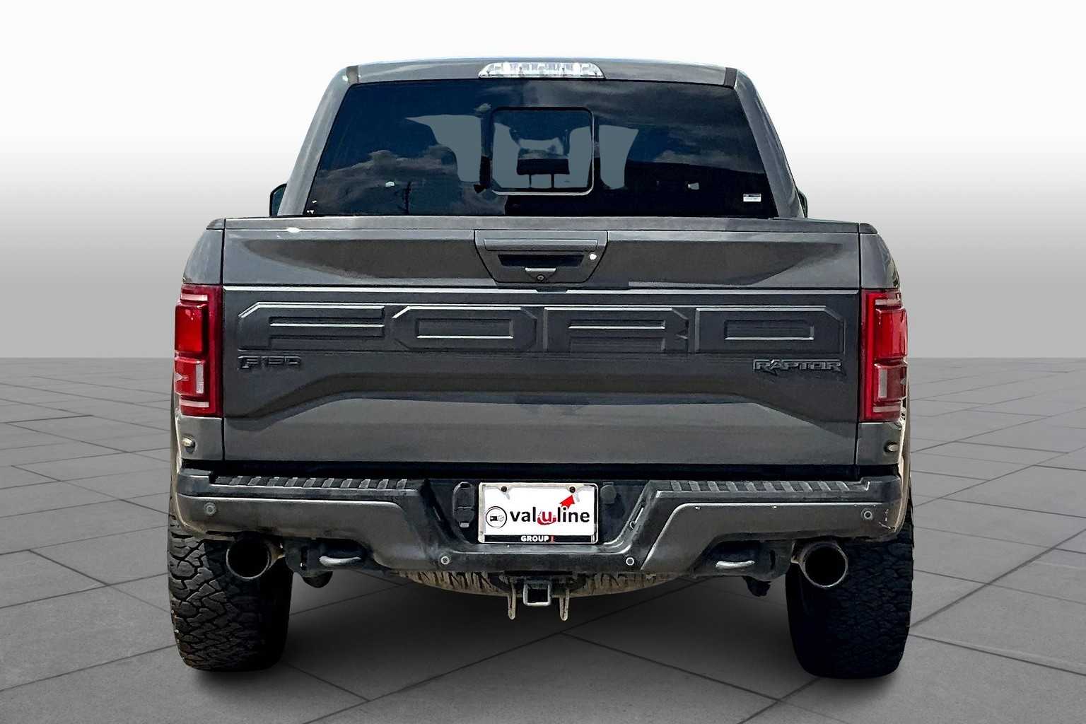 2018 Ford F-150 Raptor photo 4