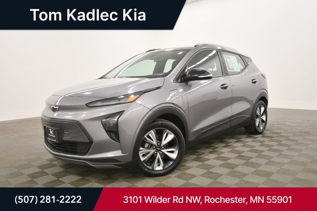 2023 Chevrolet Bolt EUV LT's photo