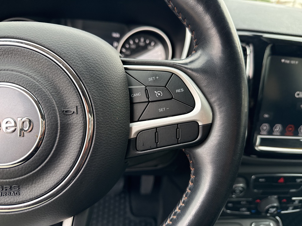2020 Jeep Compass Limited photo 8