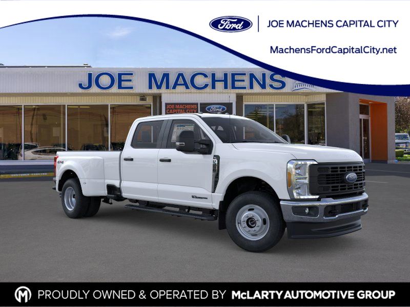 2026 Ford F-350 Super Duty XL's photo