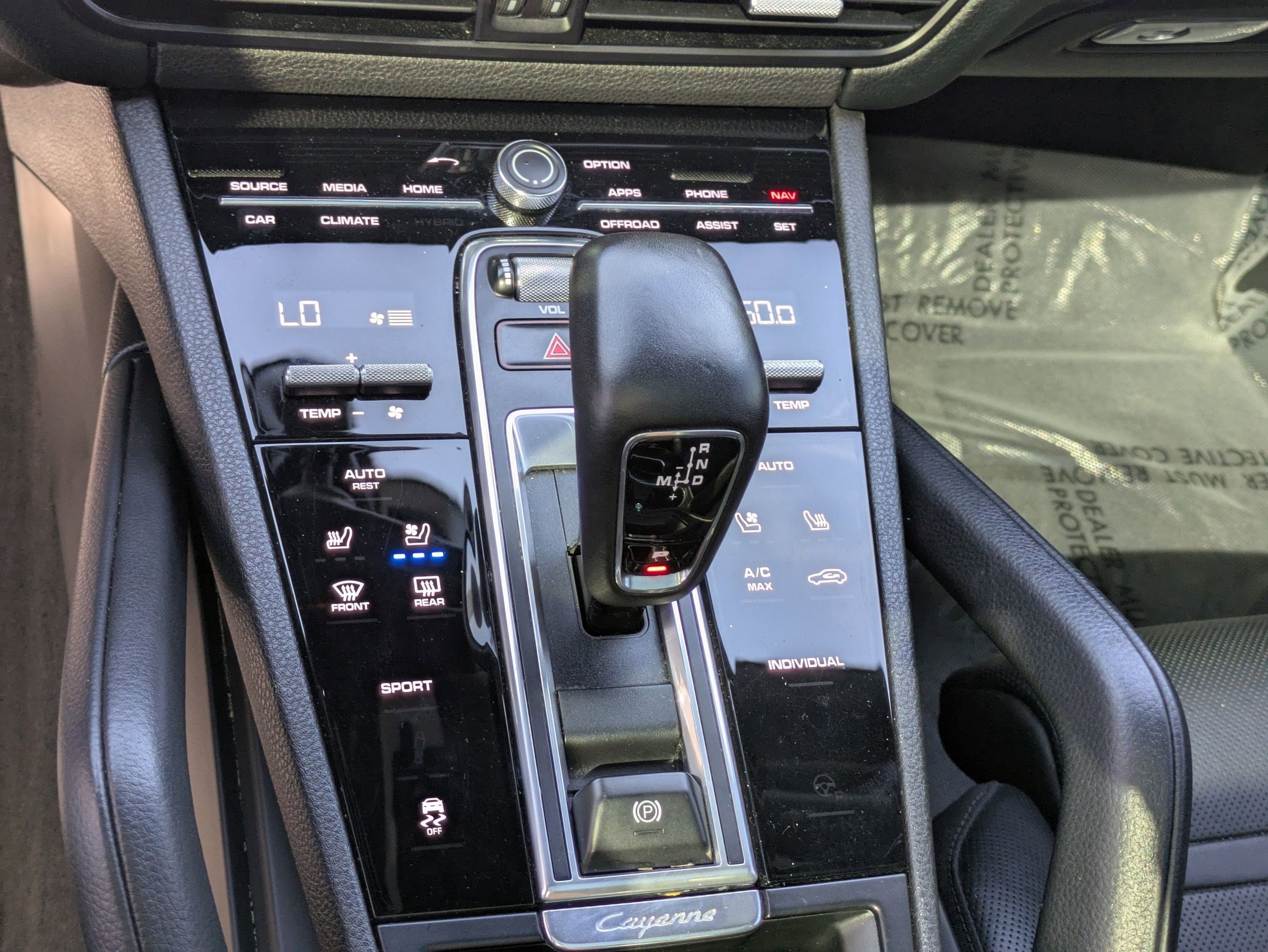2020 Porsche Cayenne photo 23