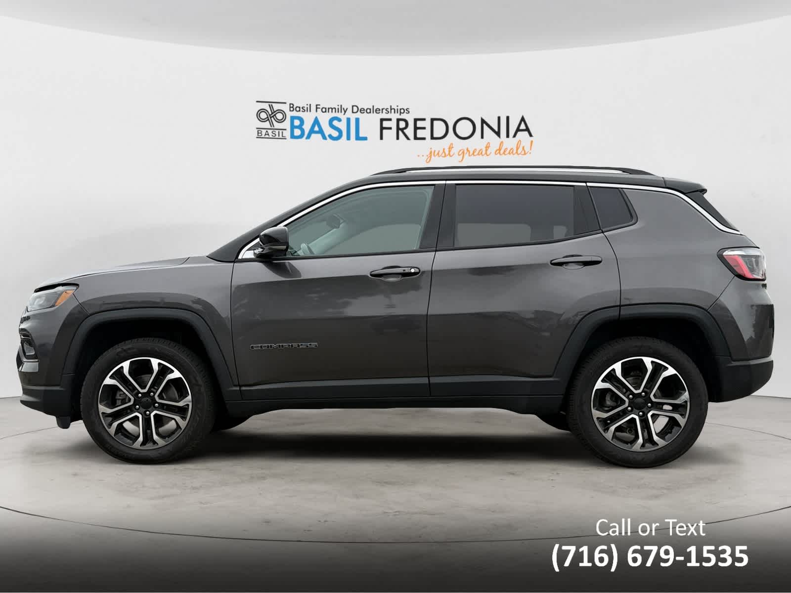 Used 2022 Jeep Compass Limited with VIN 3C4NJDCB2NT105110 for sale in Fredonia, NY